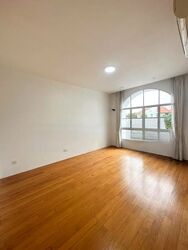 East Coast Hill (D16), Semi-Detached #472832811